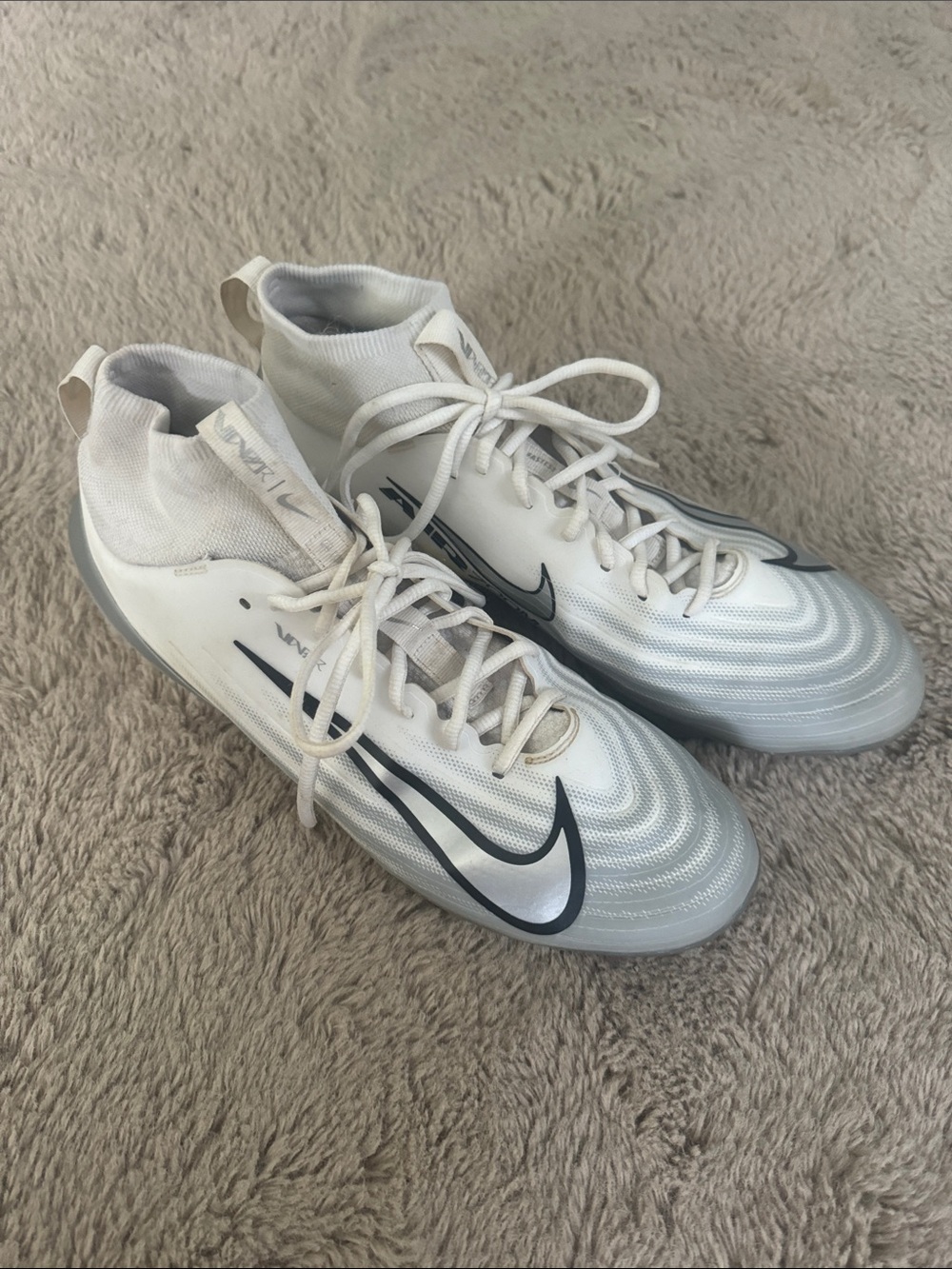 Nike Silver and White Football Cleats with Black Swoosh